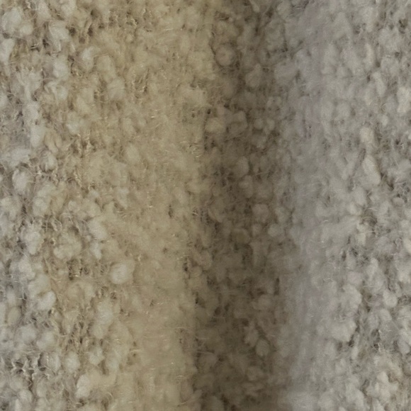 So Girls 14 White Sweater - Picture 2 of 6